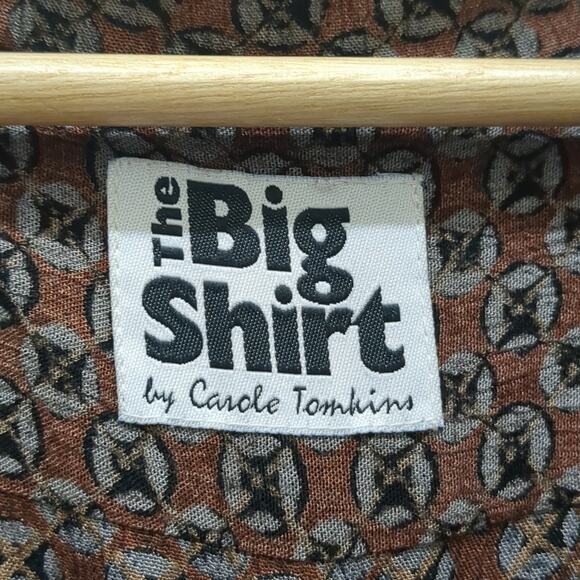The Big Shirt by Carole Tomkins brown Rayon patterned button down shirt size 3X - Picture 3 of 6